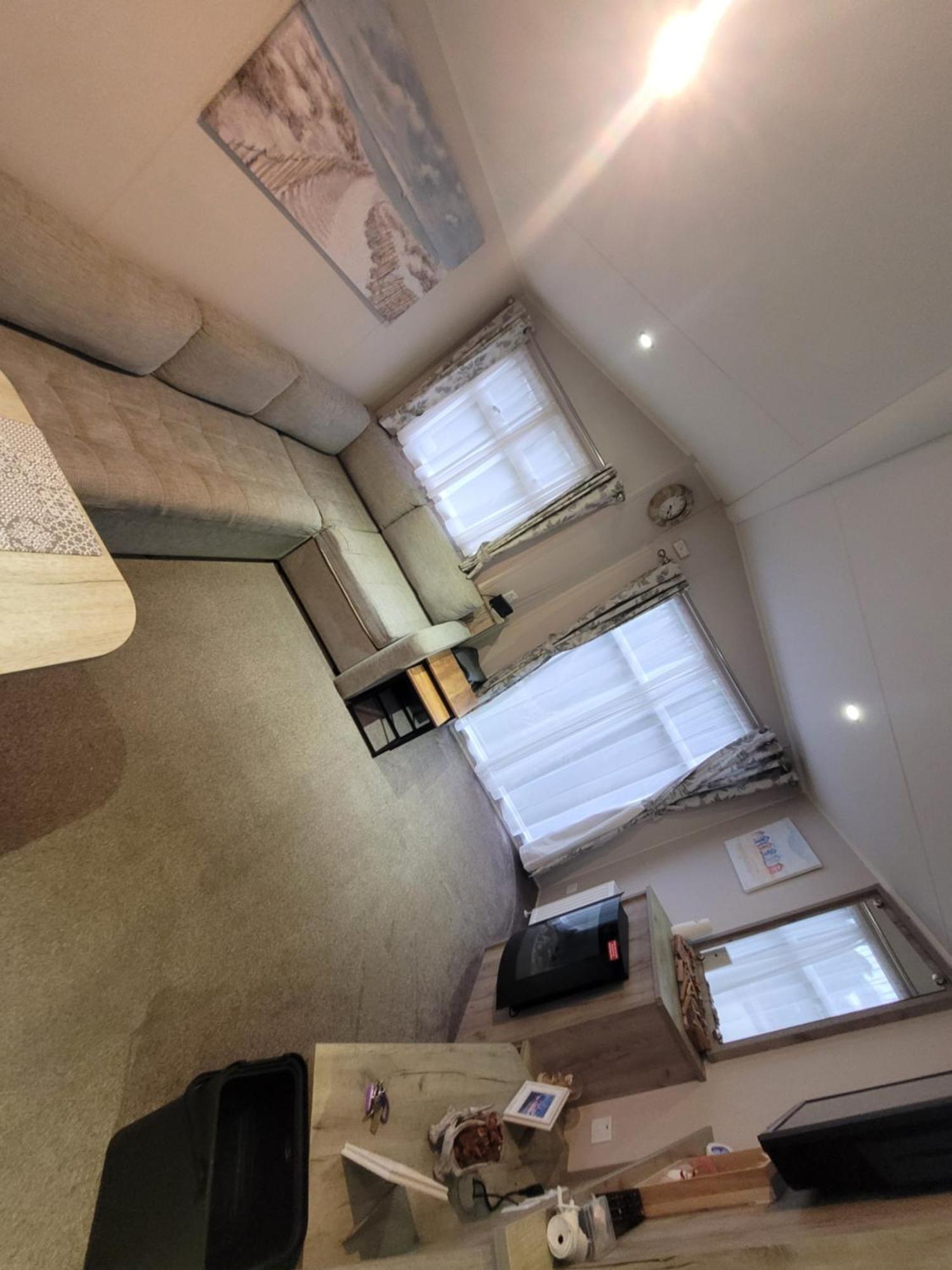 A22 Unity Beach Holiday Resort Unity Brean Sleeps 8 People 3 Bedrooms 1 Pet Stays Free Berrow Kültér fotó