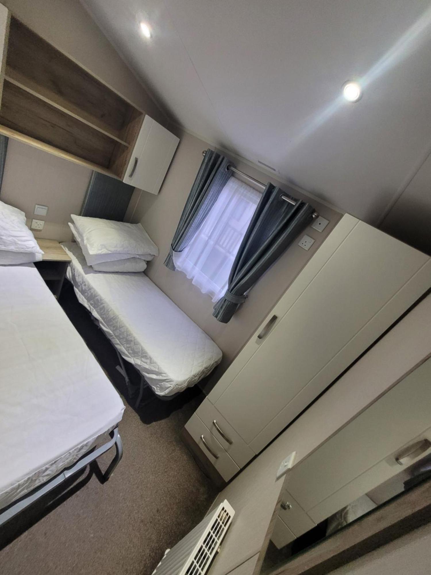 A22 Unity Beach Holiday Resort Unity Brean Sleeps 8 People 3 Bedrooms 1 Pet Stays Free Berrow Kültér fotó