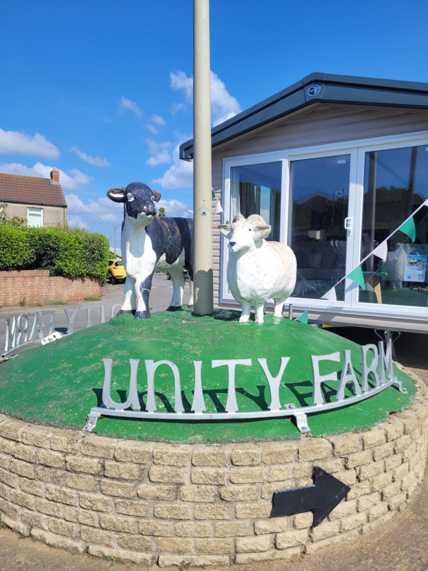 A22 Unity Beach Holiday Resort Unity Brean Sleeps 8 People 3 Bedrooms 1 Pet Stays Free Berrow Kültér fotó